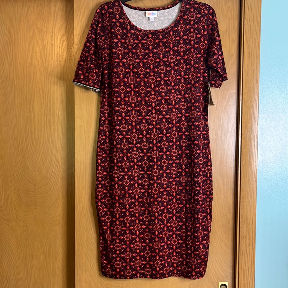 Lularoe patterned Julia style dress, size large
